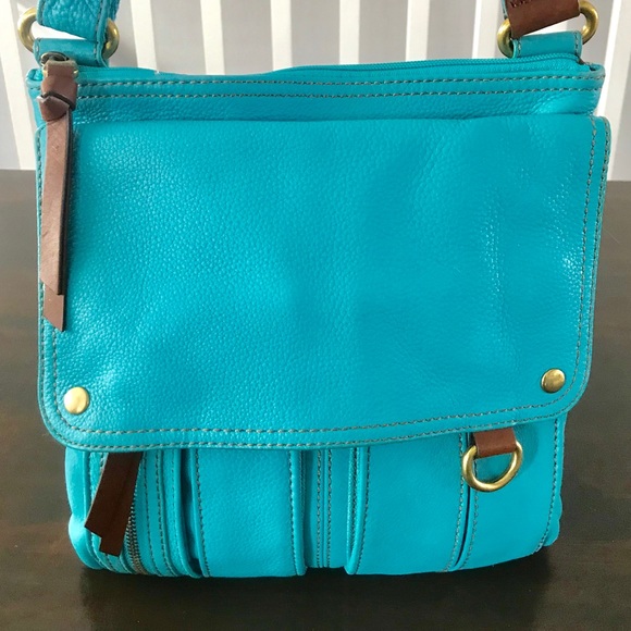 Fossil Handbags - Fossil Morgan Traveler Crossbody Leather Bag